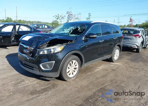 2017 Kia Sorento 2.4L Lx z USA, uszkodzony, nr VIN 5XYPG4A32HG276647